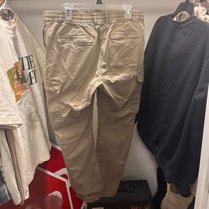 size 36x32 khaki from H&M